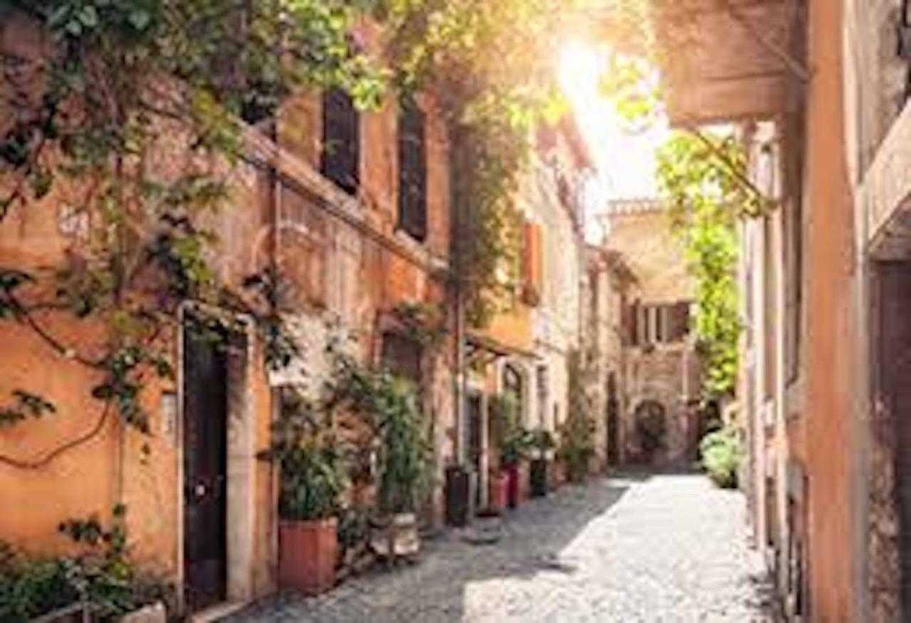 Panoramic Castle Apt Trastevere Roma Ngoại thất bức ảnh