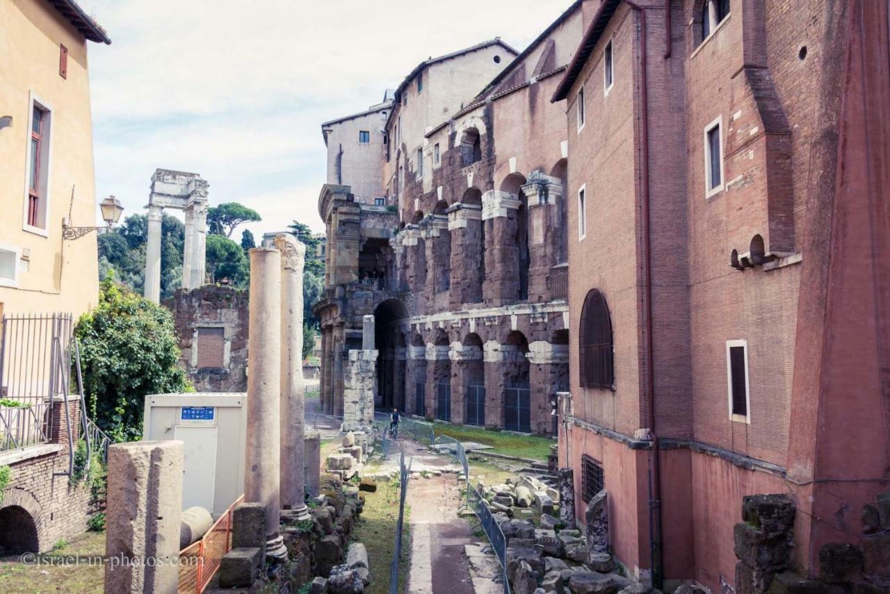 Panoramic Castle Apt Trastevere Roma Ngoại thất bức ảnh