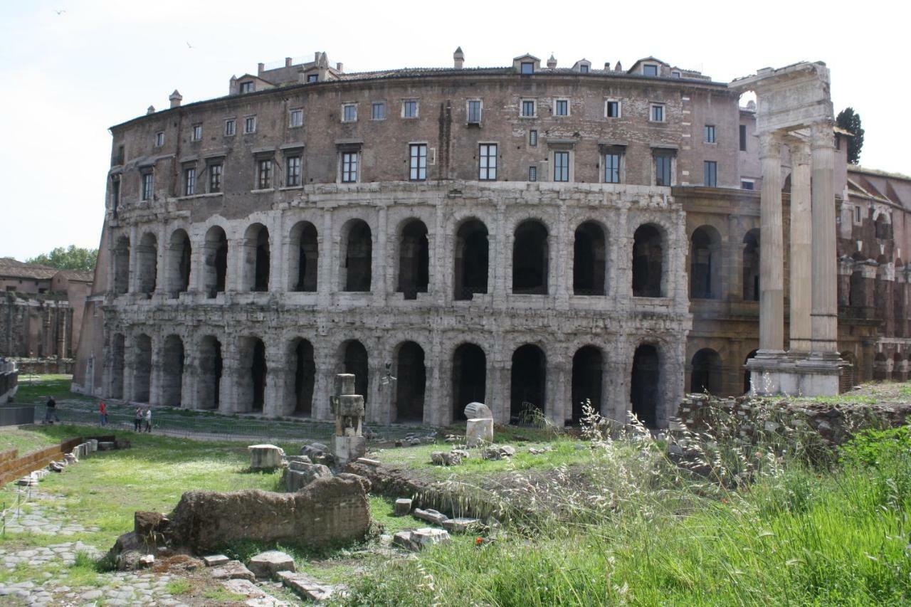 Panoramic Castle Apt Trastevere Roma Ngoại thất bức ảnh